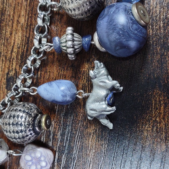 Three Ladies Animal Charm Necklace - Picture 5 of 12